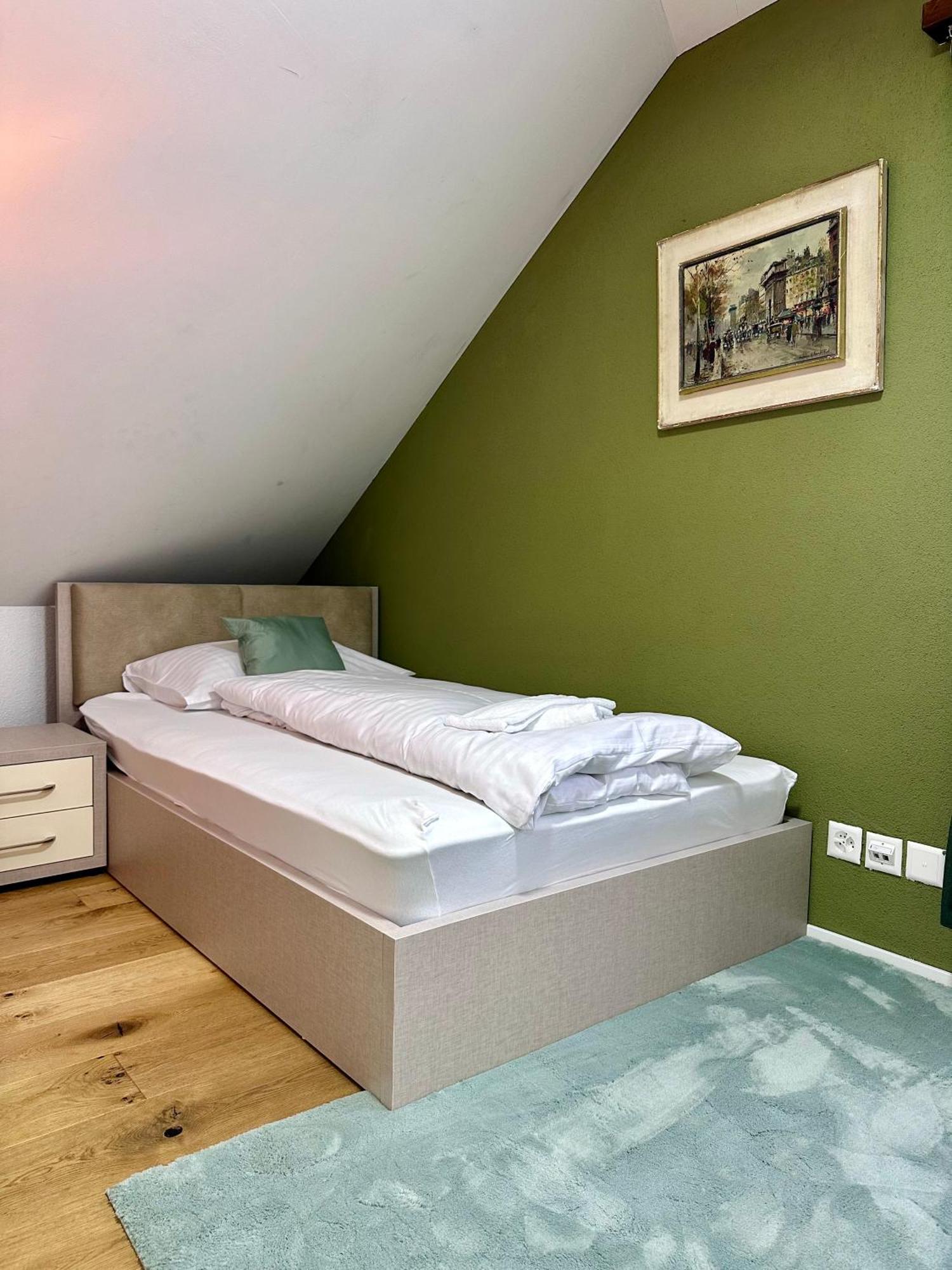 Welcome Hotel - Hellbuehl Self-Check-In Eksteriør bilde